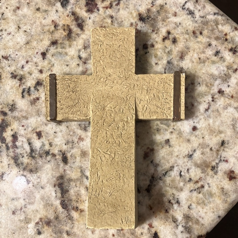 Ceramic cross - Picture 2 of 2